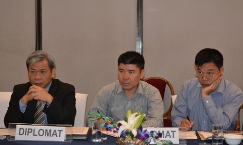 Roundtable talk on East Sea issue in India - ảnh 2